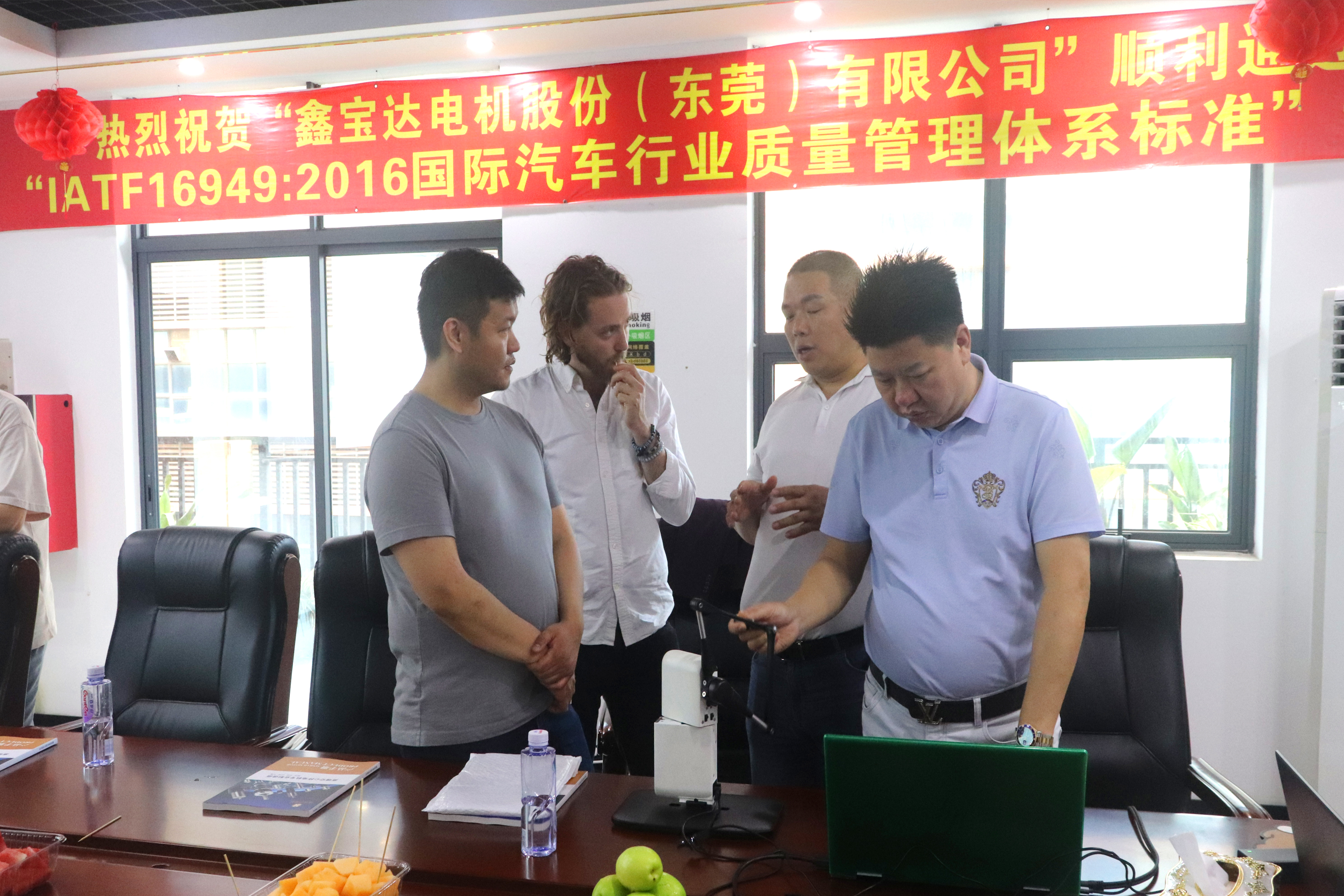 On April 21, 2022, we warmly welcome Canadian customers to visit our company for business discussion