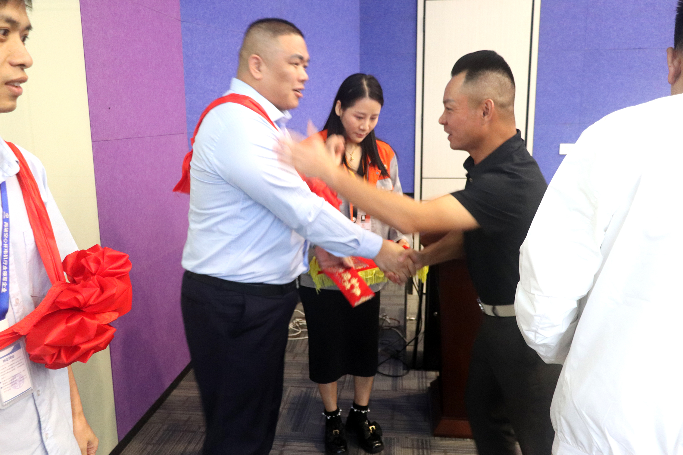 Xinbaoda will hold its third-quarter meeting in 2025