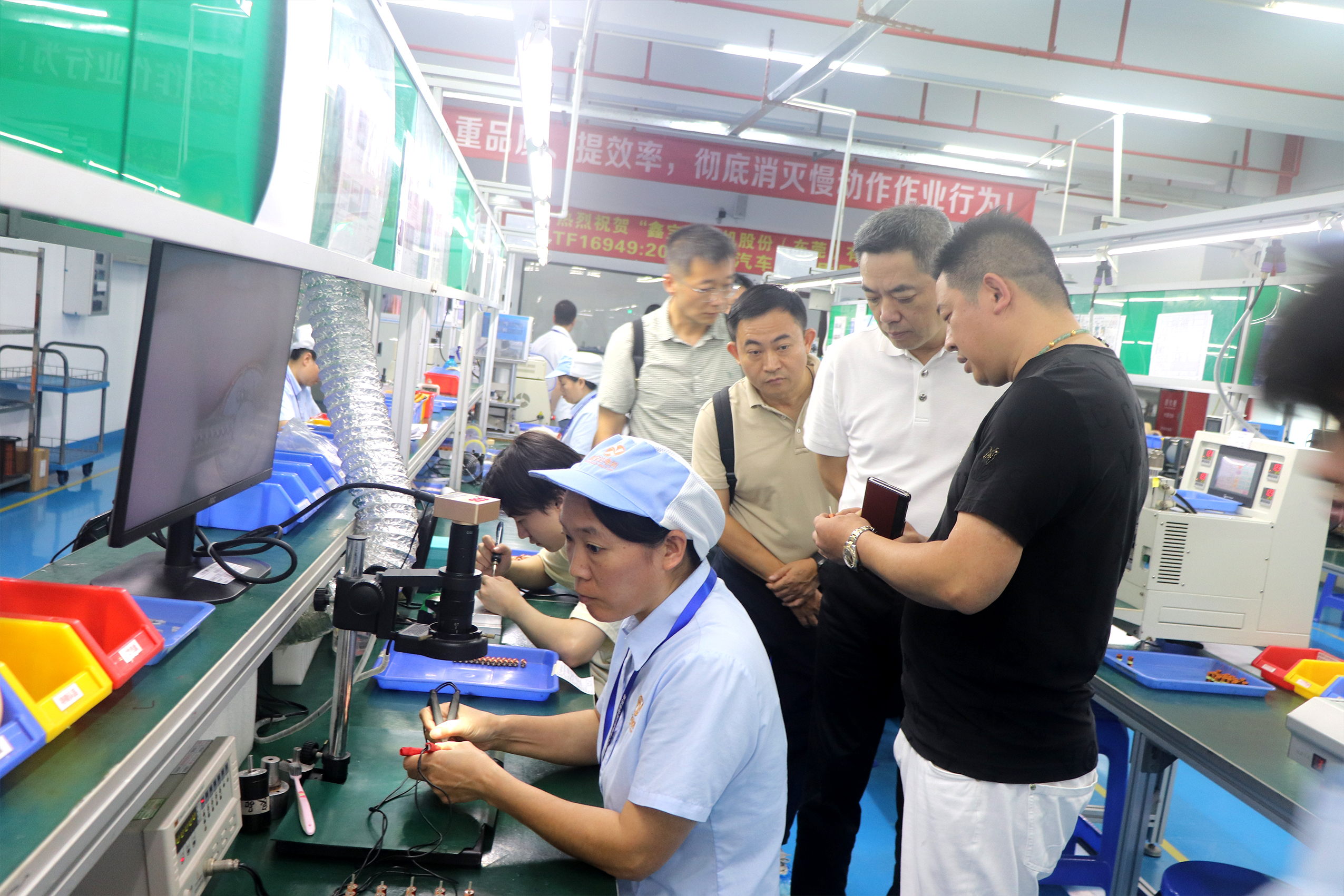 On June 2nd, 2026, a client came to our company to visit and provide guidance on our work.